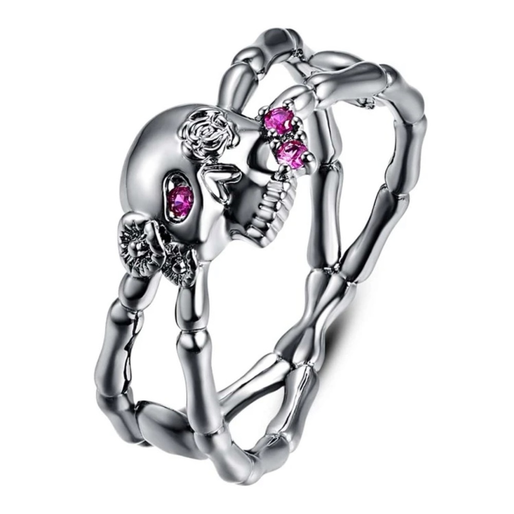 Skull ring